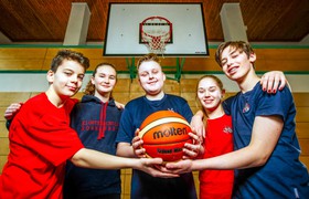 Dank der Basketballgilde der Klosterschule Roßleben für unsere finanzielle Unterstützung